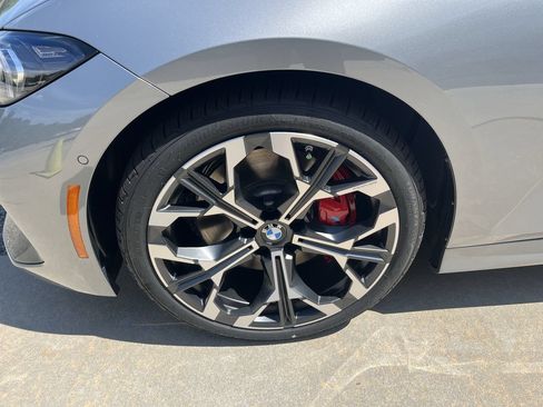 Used 2026 BMW 330i Sedan w/ M Sport Package RWD image 13