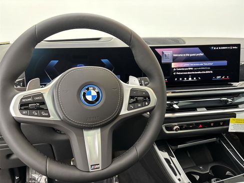 New 2026 BMW X5 xDrive50e AWD/4WD image 22