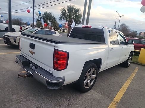 Used 2014 Chevrolet Silverado 1500 LT w/ LT Convenience Package image 3