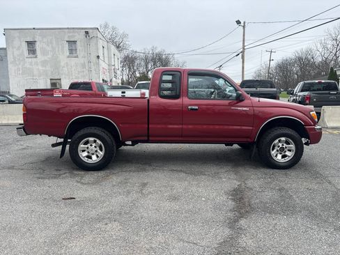 Used 1998 Toyota Tacoma 4x4 Xtracab V6 image 10