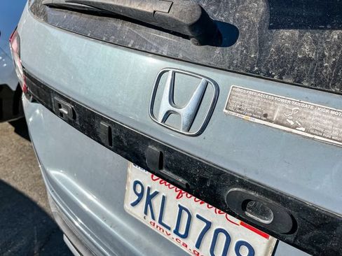 Used 2024 Honda Pilot Touring image 13