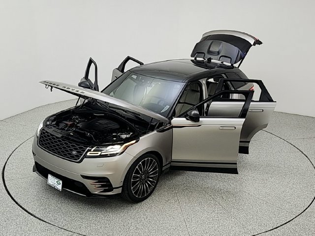 Used 2018 Land Rover Range Rover Velar AWD/4WD image 35