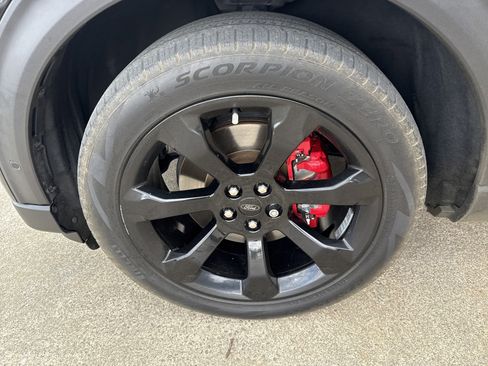 Used 2020 Ford Explorer ST w/ ST Street Pack AWD/4WD image 11