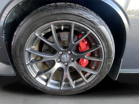 Used 2017 Dodge Challenger SRT w/ Technology Group image 33