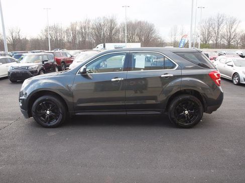 Used 2017 Chevrolet Equinox LS image 3