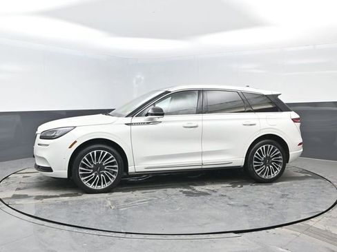 Used 2021 Lincoln Corsair Reserve w/ Equipment Group 201A image 4