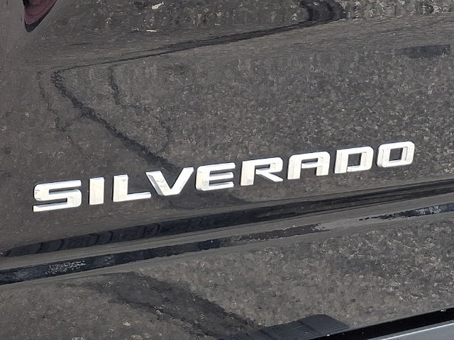 Used 2023 Chevrolet Silverado 1500 LT AWD/4WD image 32