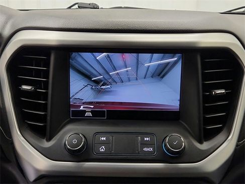 Used 2022 GMC Acadia SLE w/ Driver Convenience Package image 23