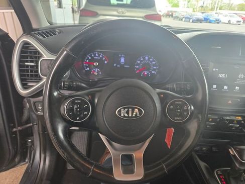Used 2020 Kia Soul X-Line FWD image 16