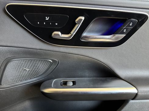 New 2025 Mercedes-Benz C 300 4MATIC Sedan image 20