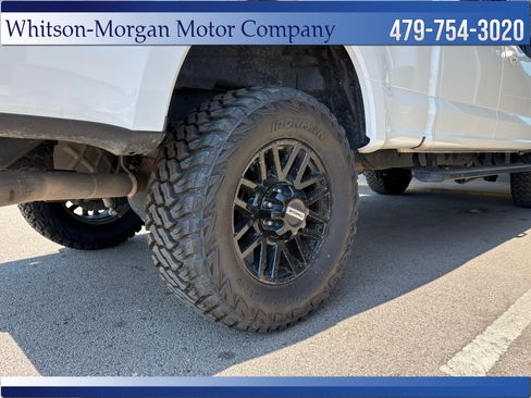 Used 2022 Ford F250 Lariat w/ Black Appearance Package AWD/4WD image 9