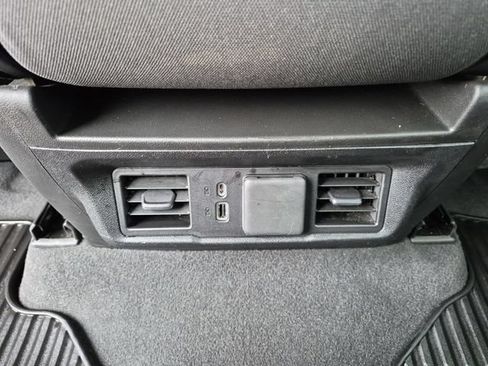 Used 2023 Chevrolet Silverado 1500 LT AWD/4WD image 23