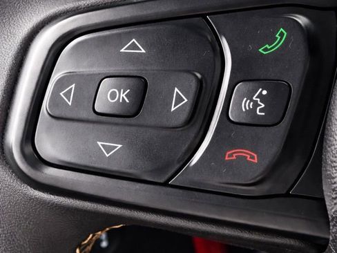 Used 2024 Jeep Wrangler Unlimited image 27