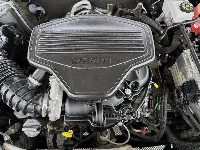 Used 2023 GMC Acadia SLT w/ Elevation Edition FWD image 40