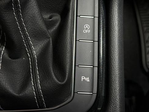 New 2026 Volkswagen Taos SE AWD/4WD image 40