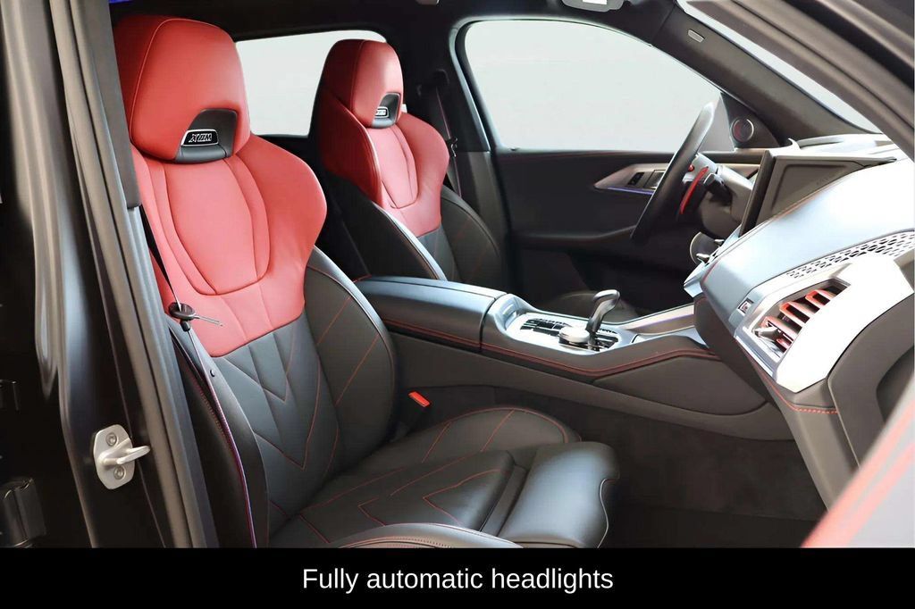 Used 2024 BMW XM Label Red AWD/4WD image 9