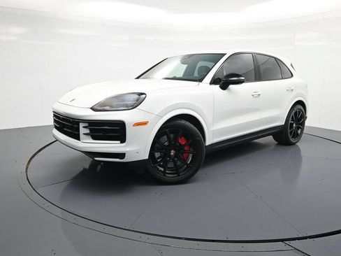 Used 2026 Porsche Cayenne S AWD/4WD image 34