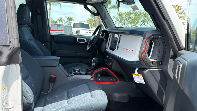 New 2026 Ford Bronco Heritage Edition AWD/4WD image 11