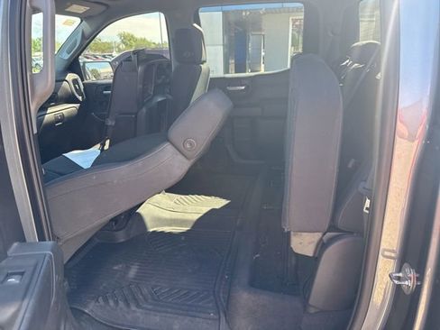 Used 2021 Chevrolet Silverado 1500 LT w/ Z71 Off-Road Package image 10