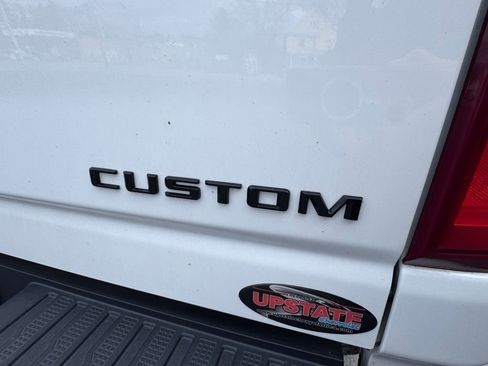 Used 2020 Chevrolet Silverado 2500 Custom w/ Custom Value Package image 23