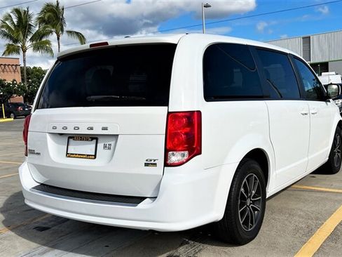 Used 2019 Dodge Grand Caravan GT FWD image 5