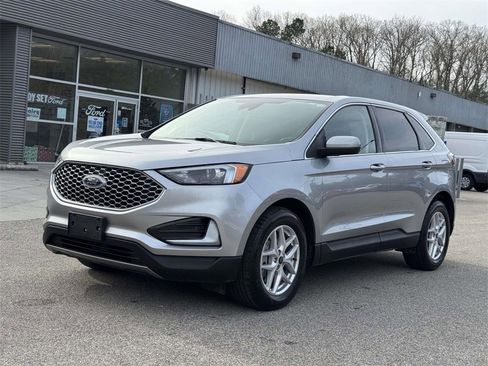 Used 2024 Ford Edge SEL image 23
