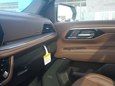 New 2026 Chevrolet Tahoe High Country image 30