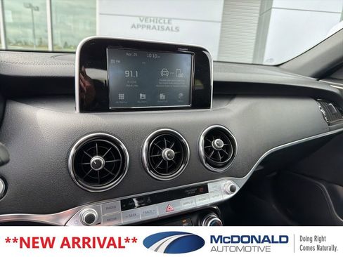 Used 2019 Kia Stinger GT AWD/4WD image 6