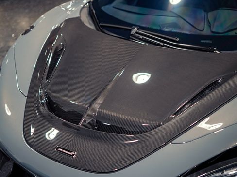 Used 2021 McLaren 765LT RWD image 19