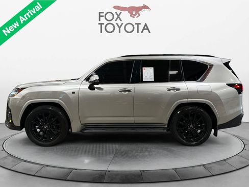 Used 2023 Lexus LX 600 F Sport w/ Accessory Package (Z1) AWD/4WD image 3