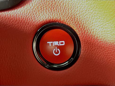 Used 2025 Toyota Sequoia TRD Pro AWD/4WD image 22