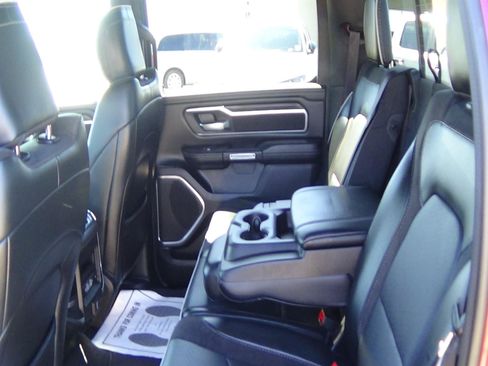 Used 2025 RAM 1500 Laramie AWD/4WD image 13
