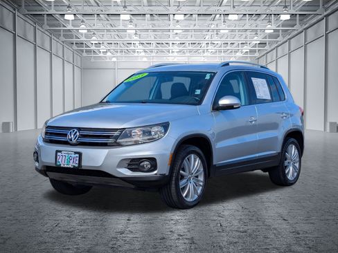 Used 2013 Volkswagen Tiguan S AWD/4WD image 9