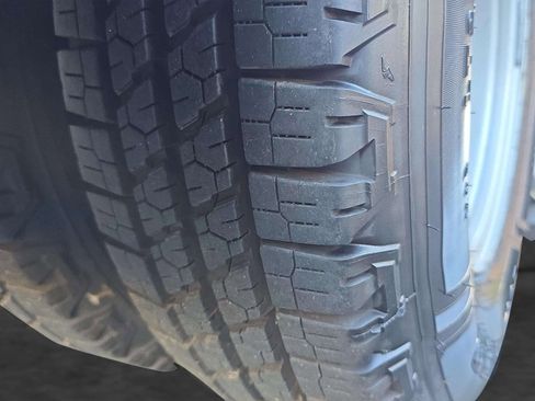 Used 2014 Freightliner Sprinter 3500 image 51