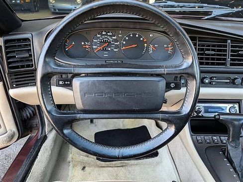 Used 1987 Porsche 944 Coupe RWD image 19