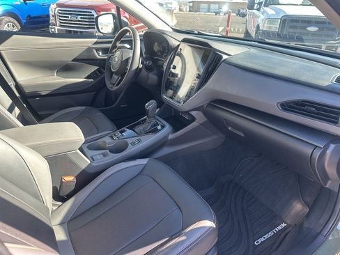 Certified 2025 Subaru Crosstrek 2.5i Limited w/ Popular Package #4A image 12