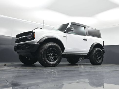Used 2023 Ford Bronco Wildtrak AWD/4WD image 39