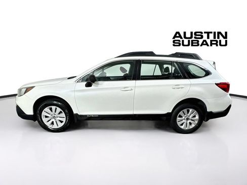 Used 2018 Subaru Outback 2.5i AWD/4WD image 4