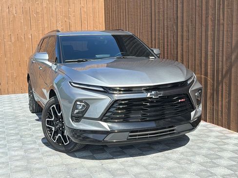 Used 2024 Chevrolet Blazer RS w/ Driver Confidence II Package FWD image 10