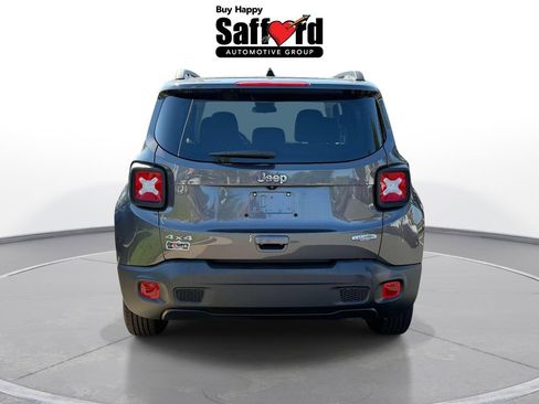 Used 2019 Jeep Renegade Latitude AWD/4WD image 6