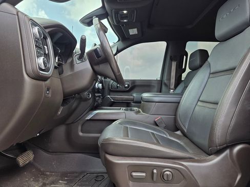 Used 2021 GMC Sierra 2500 Denali w/ Denali Ultimate Package AWD/4WD image 10