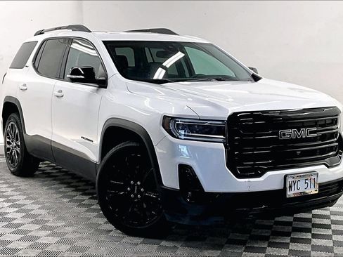 Used 2023 GMC Acadia SLT w/ Elevation Edition FWD image 11