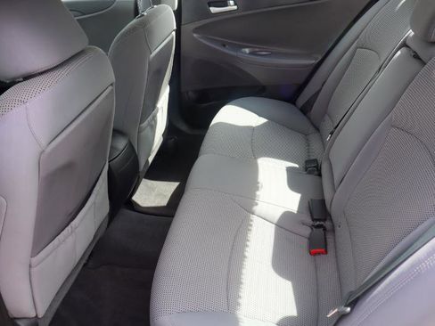 Used 2013 Hyundai Sonata GLS FWD image 10