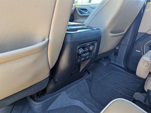 Used 2023 Chevrolet Tahoe Premier w/ Advanced Technology Package image 15