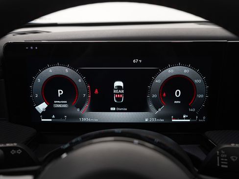 Used 2025 Nissan Kicks SR image 22