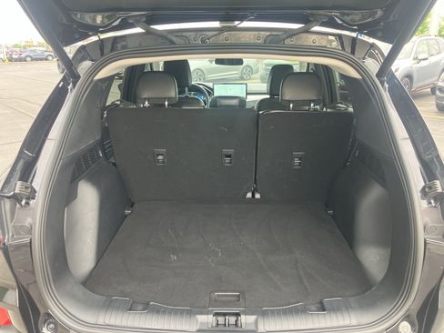 Certified 2025 Ford Escape Platinum AWD/4WD image 12