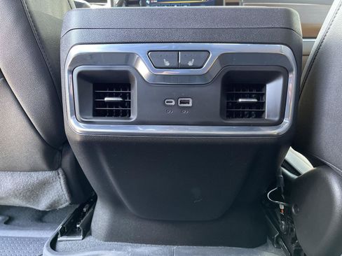 Used 2024 Chevrolet Silverado 3500 High Country w/ High Country Premium Package AWD/4WD image 47
