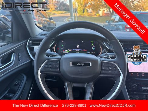 Used 2023 Jeep Grand Cherokee 4WD 4xe image 26