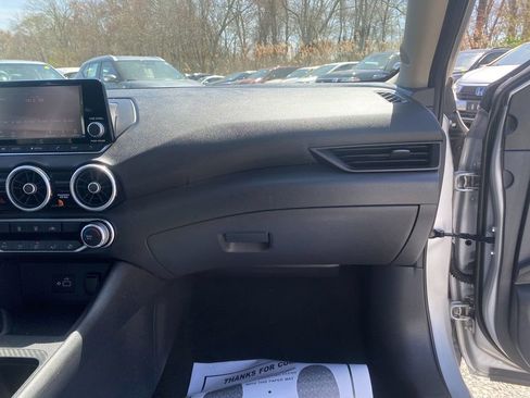 Used 2023 Nissan Sentra S image 28