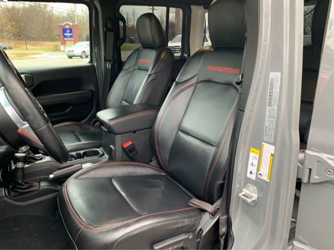 Used 2019 Jeep Wrangler Unlimited Rubicon image 12